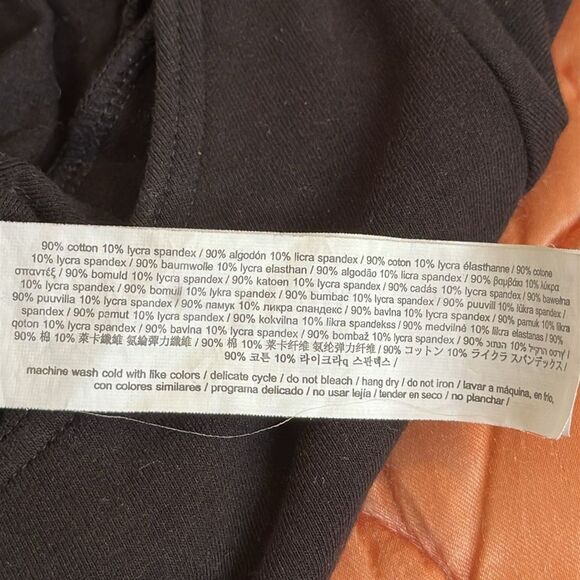 Capezio black short sleeve cotton/spandex leotard - Picture 7 of 8